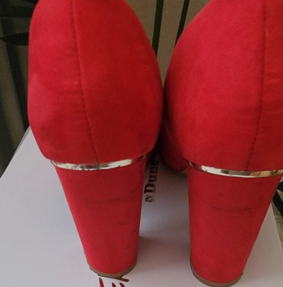 Candy Apple Red Suede Block Heels - Women's Size 9 - Picture 4 of 8